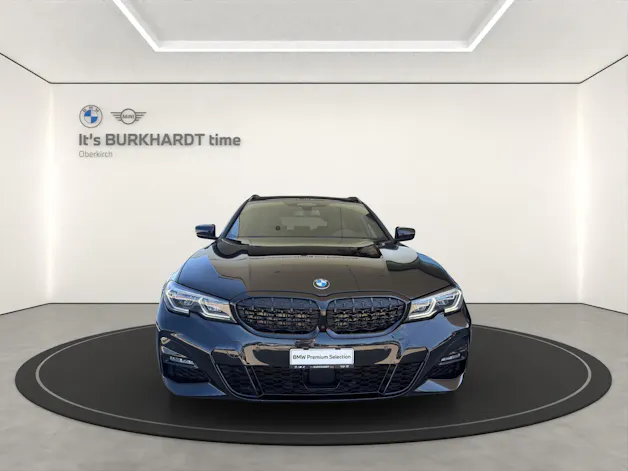 BMW 330e xDrive M Sport
