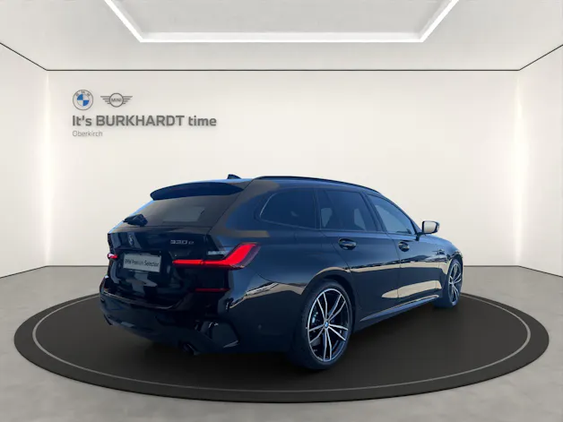BMW 330e xDrive M Sport