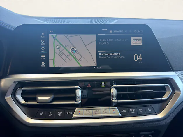 BMW 330e xDrive M Sport