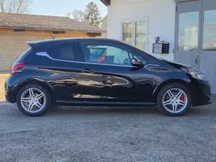 Peugeot 208 1.6 Turbo GTi