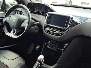 Peugeot 208 1.6 Turbo GTi