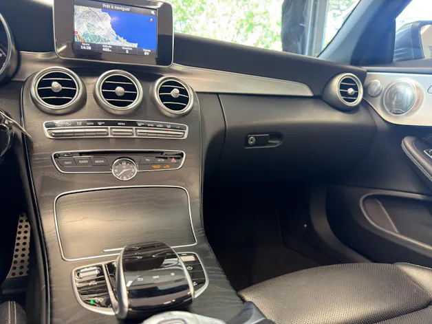 Mercedes-Benz C 200 AMG Line 4Matic