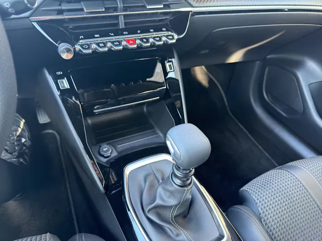 Peugeot 208 1.2 GT Line