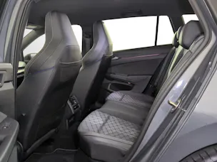 VW Golf Variant 2.0 TSI R-Line DSG 4 Motion