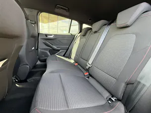 FORD Focus 1.0 MHEV ST-Line X Automat
