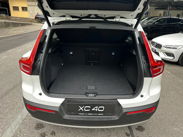 Volvo XC40 T5 AWD Momentum Geartronic