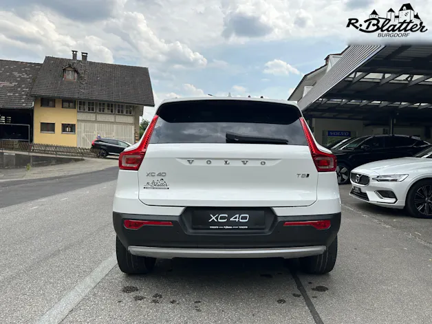 Volvo XC40 T5 AWD Momentum Geartronic