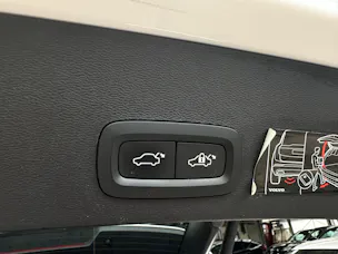 Volvo XC40 T5 AWD Momentum Geartronic