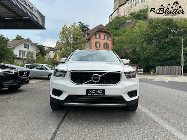 Volvo XC40 T5 AWD Momentum Geartronic