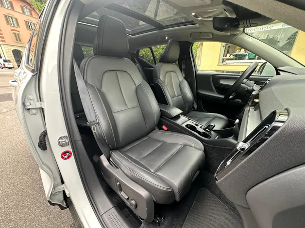 Volvo XC40 T5 AWD Momentum Geartronic