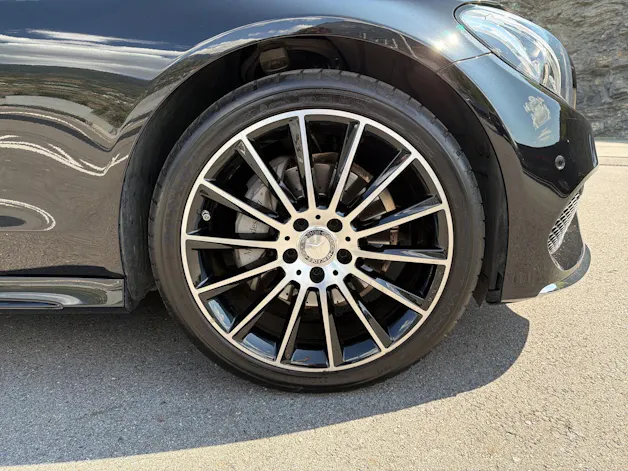Mercedes-Benz C 200 AMG Line 4Matic