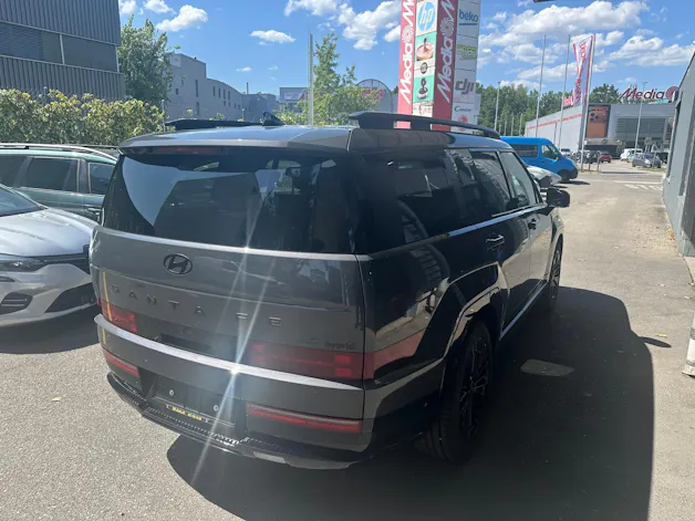 Hyundai Santa Fe 1.6 T-GDi HEV Calligraphy Swiss Ed. 4WD Automatic