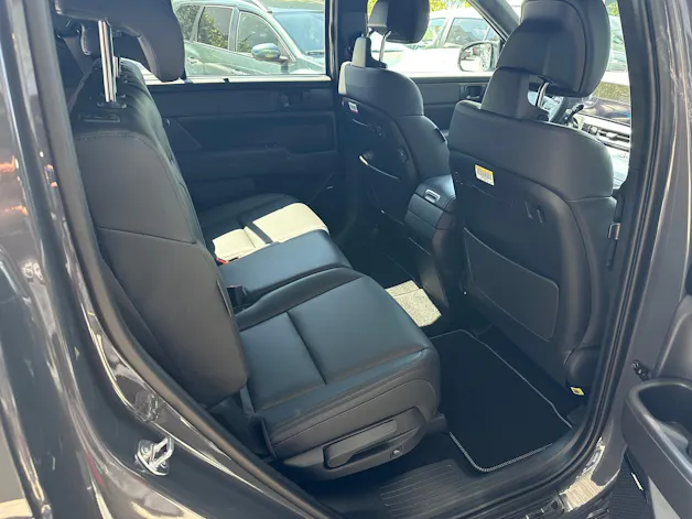 Hyundai Santa Fe 1.6 T-GDi HEV Calligraphy Swiss Ed. 4WD Automatic