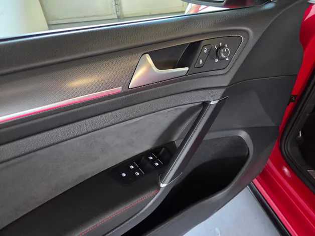 VW Golf VII 2.0 TSI GTI TCR DSG