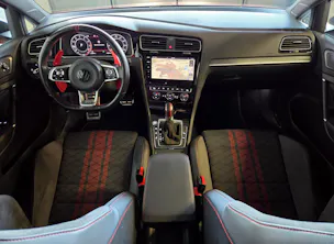 VW Golf VII 2.0 TSI GTI TCR DSG
