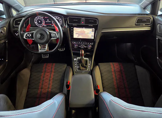 VW Golf VII 2.0 TSI GTI TCR DSG