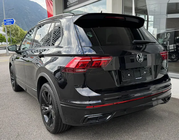 VW Tiguan 2.0TSI R-Line 4Motion DSG