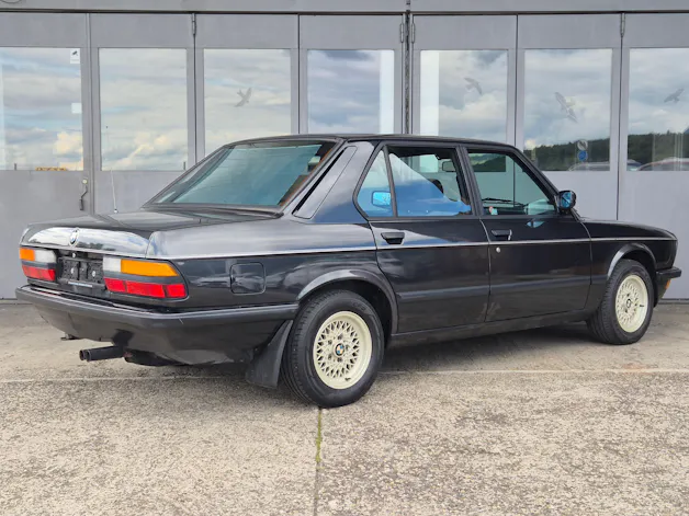 BMW 520i Edition