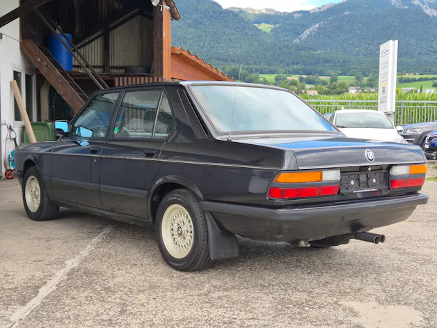 BMW 520i Edition