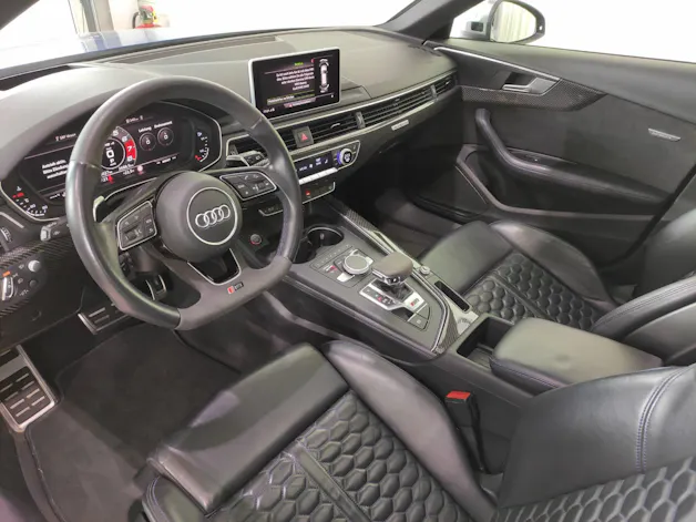Audi RS4 Avant 2.9 V6 TFSI quattro T-Tronic