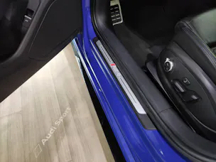 Audi RS4 Avant 2.9 V6 TFSI quattro T-Tronic