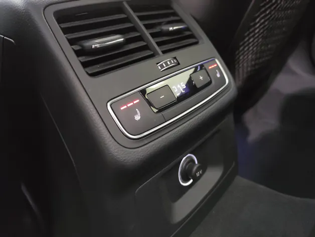 Audi RS4 Avant 2.9 V6 TFSI quattro T-Tronic
