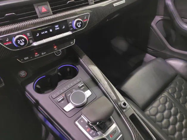 Audi RS4 Avant 2.9 V6 TFSI quattro T-Tronic