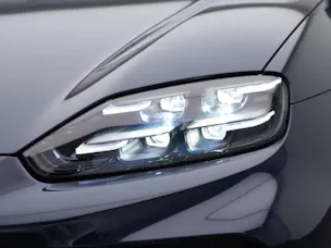 Porsche Cayenne Electric