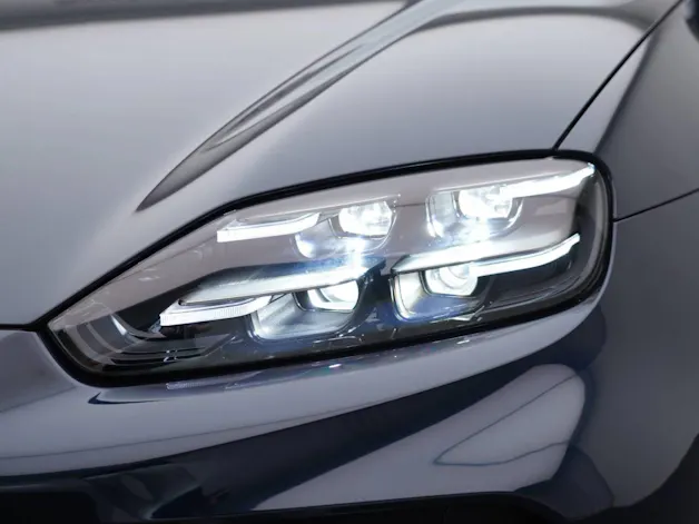 Porsche Cayenne Electric