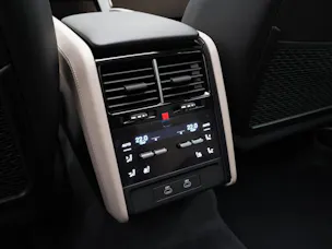 Porsche Cayenne Electric