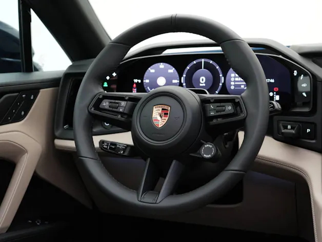 Porsche Cayenne Electric