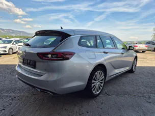 OPEL Insignia 2.0 BiDTI Sports Tourer Excellence 4WD Auto