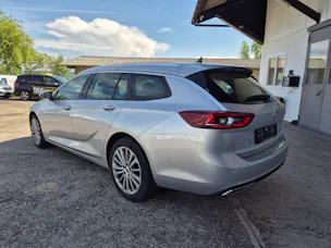 OPEL Insignia 2.0 BiDTI Sports Tourer Excellence 4WD Auto
