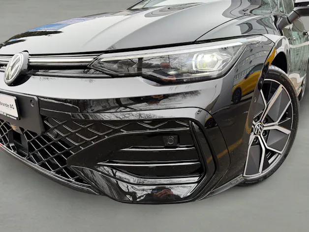 VW Golf 2.0 TSI R-Line DSG 4 Motion