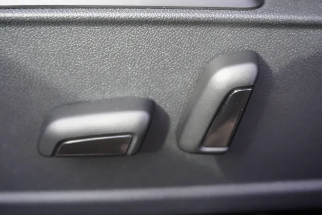 VW Golf Variant 2.0 TDI Life DSG 4Motion