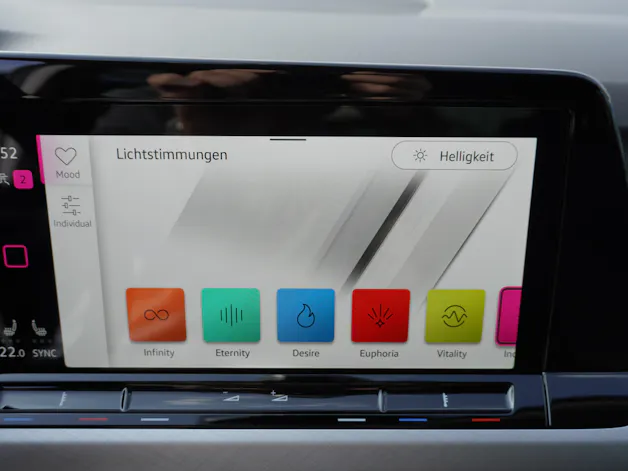 VW Golf Variant 2.0 TDI Life DSG 4Motion