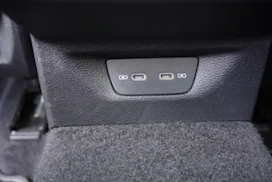 VW Golf Variant 2.0 TDI Life DSG 4Motion