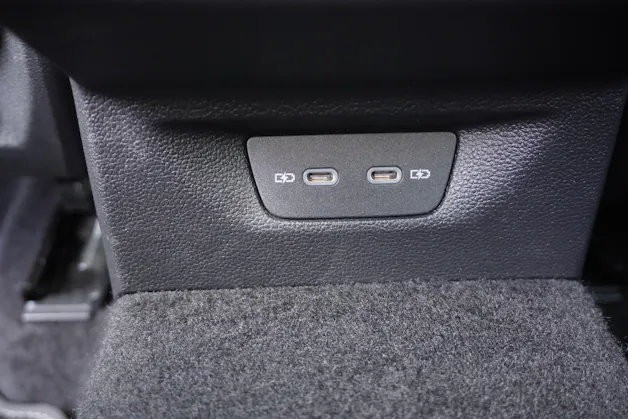 VW Golf Variant 2.0 TDI Life DSG 4Motion