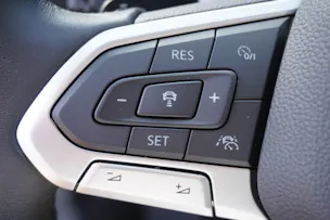 VW Golf Variant 2.0 TDI Life DSG 4Motion