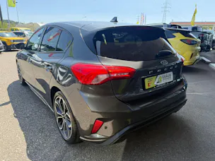 Ford Focus 1.5 SCTi ST Line