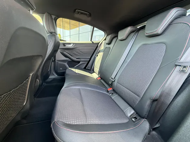 Ford Focus 1.5 SCTi ST Line