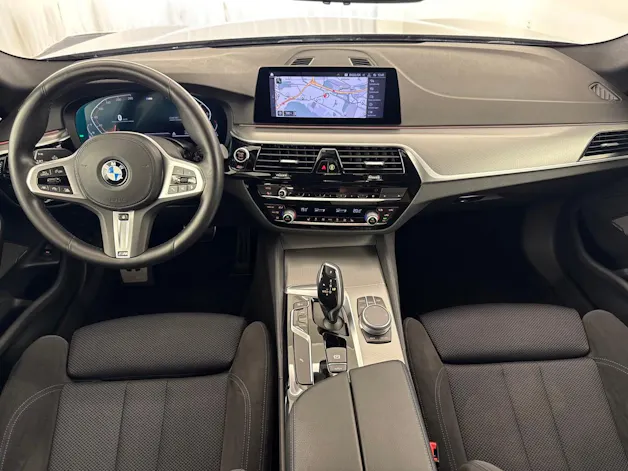 BMW 530i xDr 48VTour. M Sport