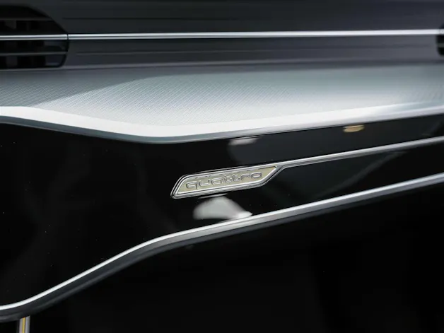 Audi A6 Limousine 45 TFSI Design quattro S-tronic *21" Felgen*Assistenzpaket Tour*Leder Milano*