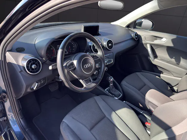 Audi A1 Sportback 1.4 TFSI Sport S-tronic