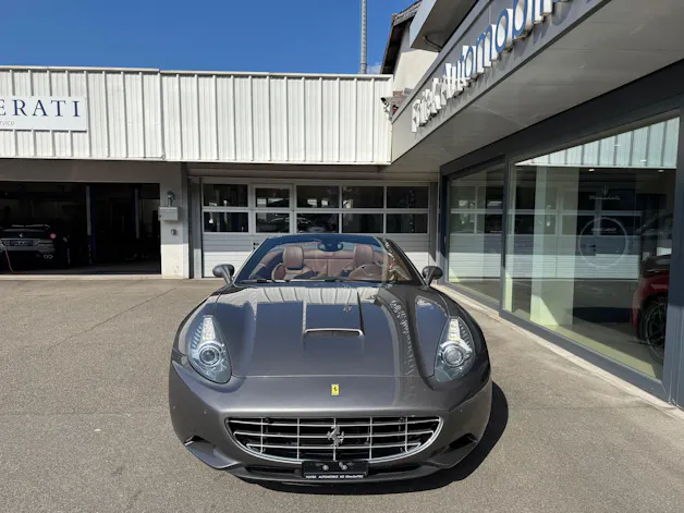 Ferrari California 4.3 V8