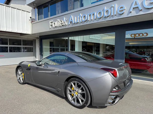 Ferrari California 4.3 V8