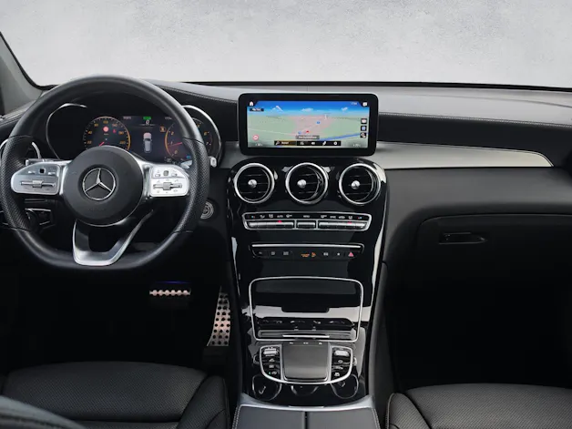 Mercedes-Benz GLC 300 AMG Line 4Matic 9G-Tronic