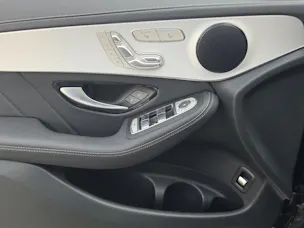 Mercedes-Benz GLC 300 AMG Line 4Matic 9G-Tronic