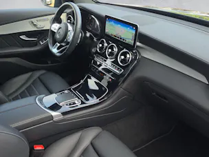 Mercedes-Benz GLC 300 AMG Line 4Matic 9G-Tronic
