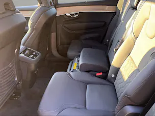 Volvo XC90 B5 Benzin Mild Hybrid AWD Ultra Bright Geartronic
